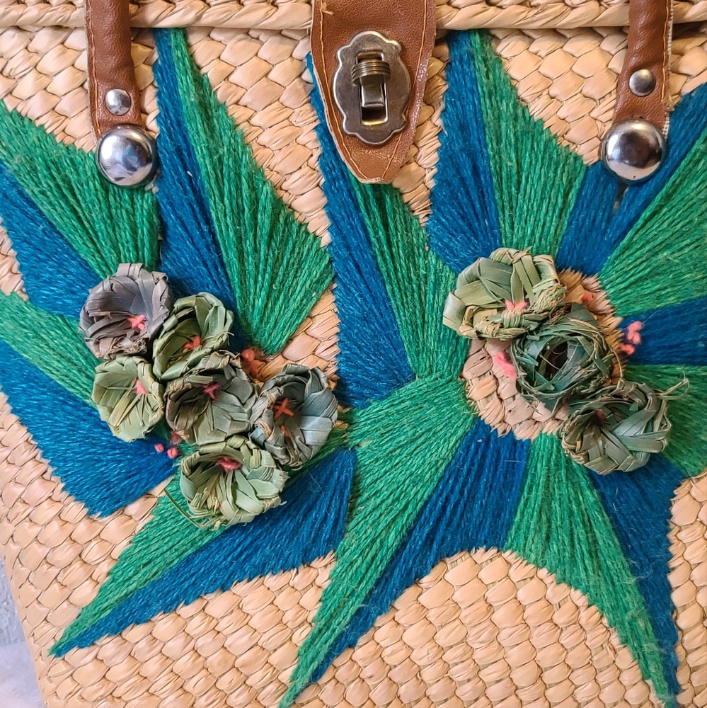 Vintage 1960s woven basket purse - Picture 10 of 11